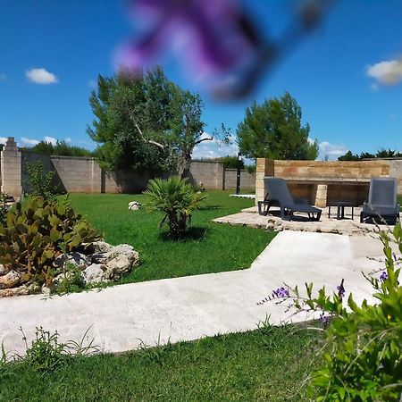 Вилла Il Giardino Deluxe Lizzanello Экстерьер фото